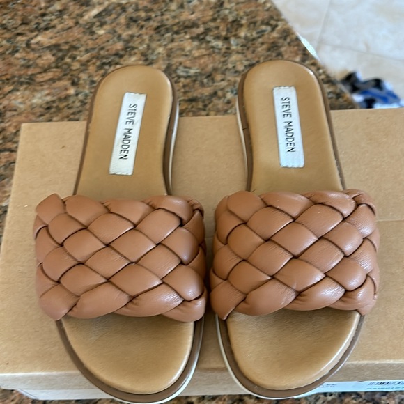 Steve Madden Paislee Braided Slide Cognac Size 6 - Picture 2 of 6